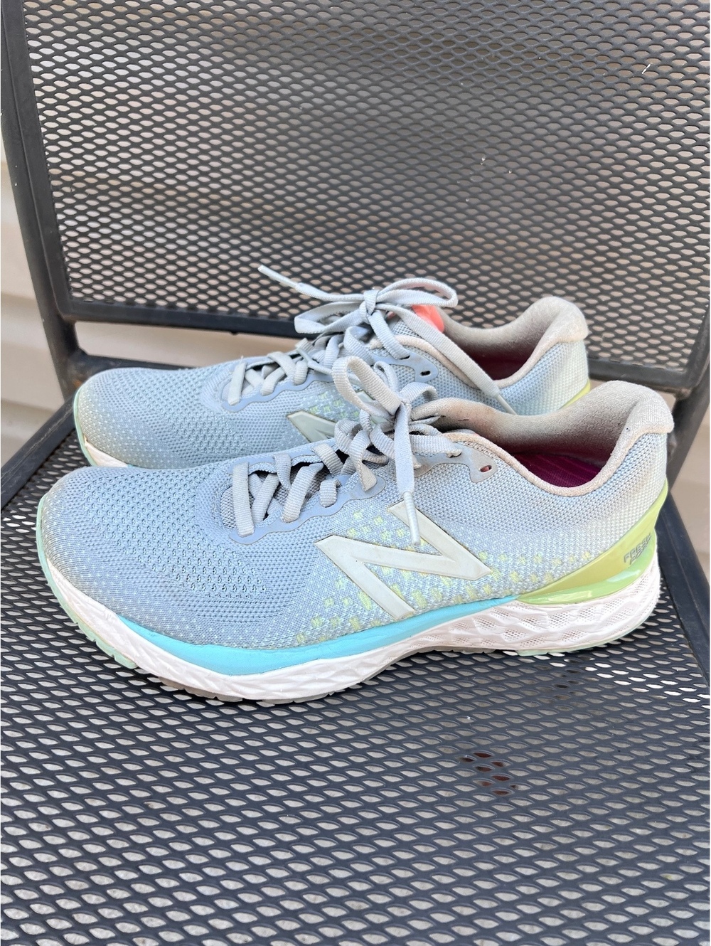 New Balance Women's Running Shoes Size 8.5